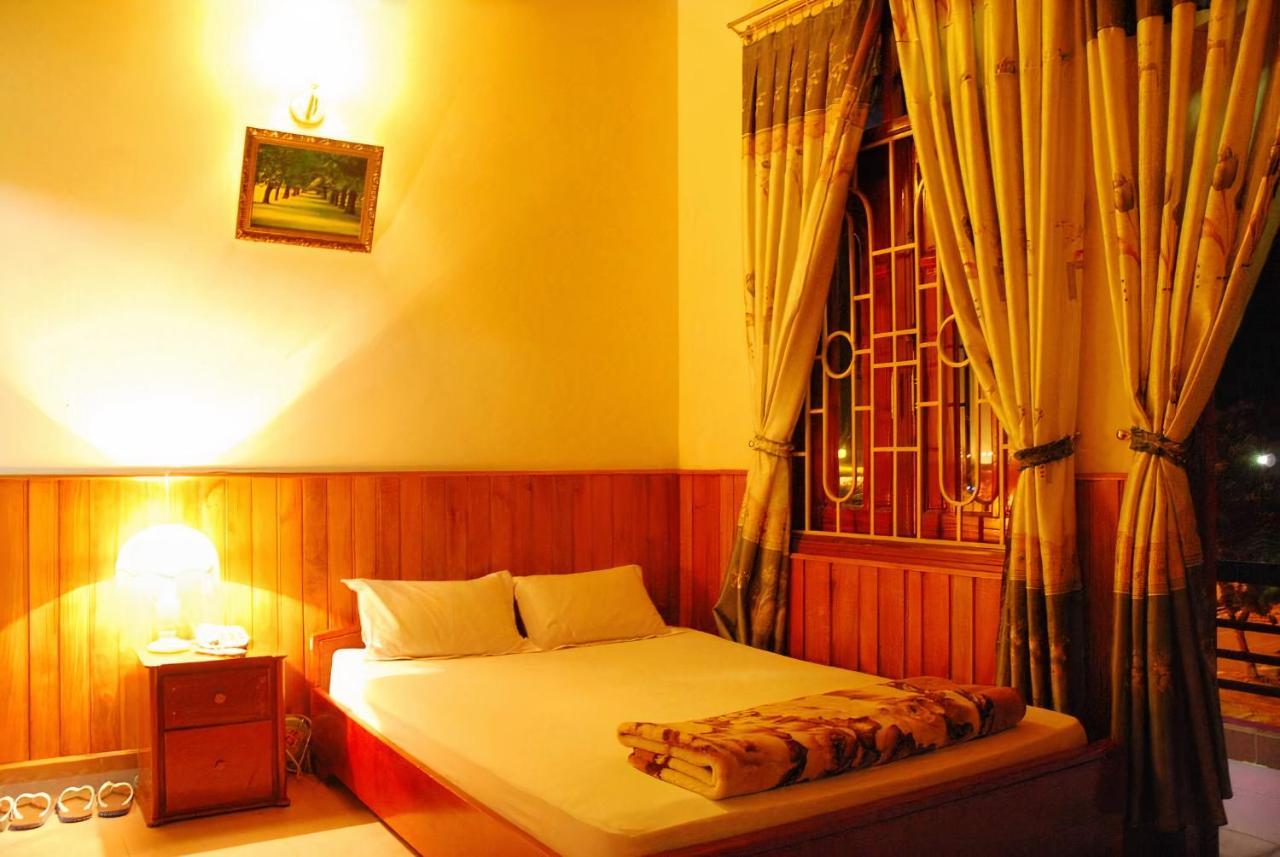 Hai Huong Hotel Quy Nhon Exteriör bild
